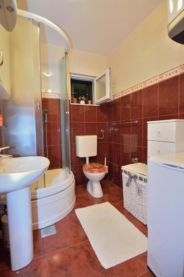 House Tihana Donje Selo na Šolti Extérieur photo