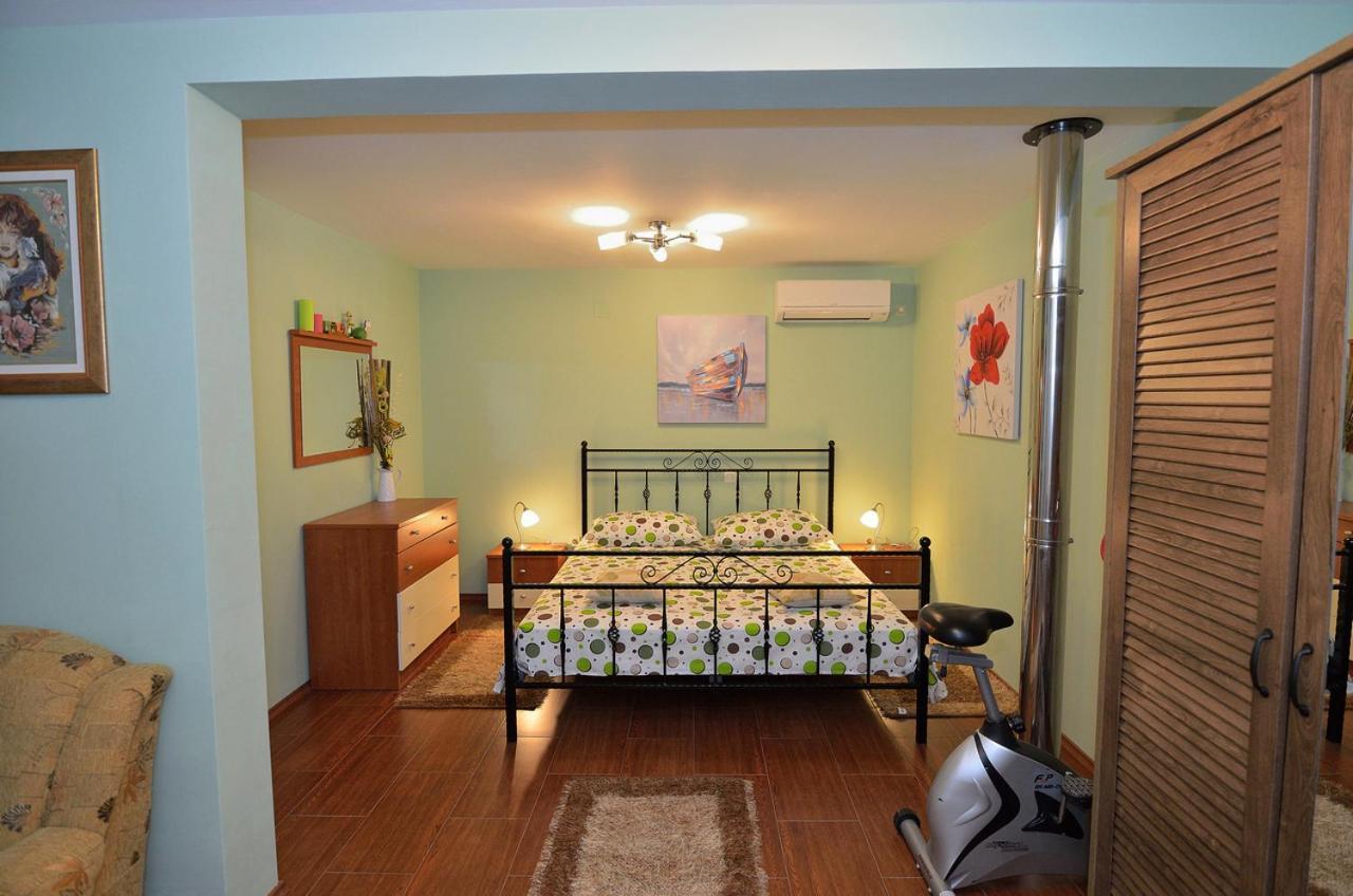 House Tihana Donje Selo na Šolti Extérieur photo